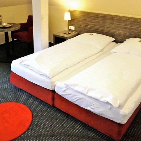 Hotel Dietrichsdorfer Hof Κίελο Εξωτερικό φωτογραφία
