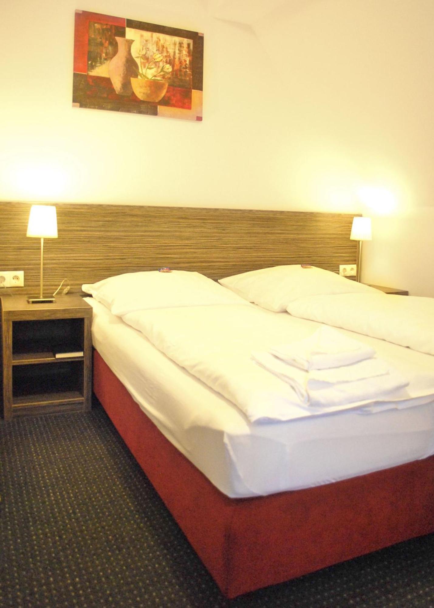 Hotel Dietrichsdorfer Hof Κίελο Εξωτερικό φωτογραφία